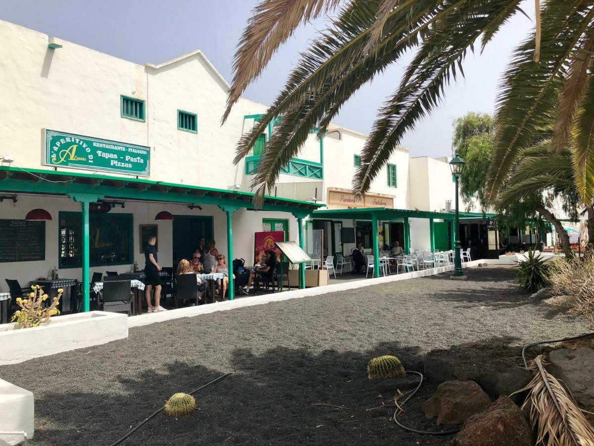 Los Charcos Costa Teguise Exteriör bild